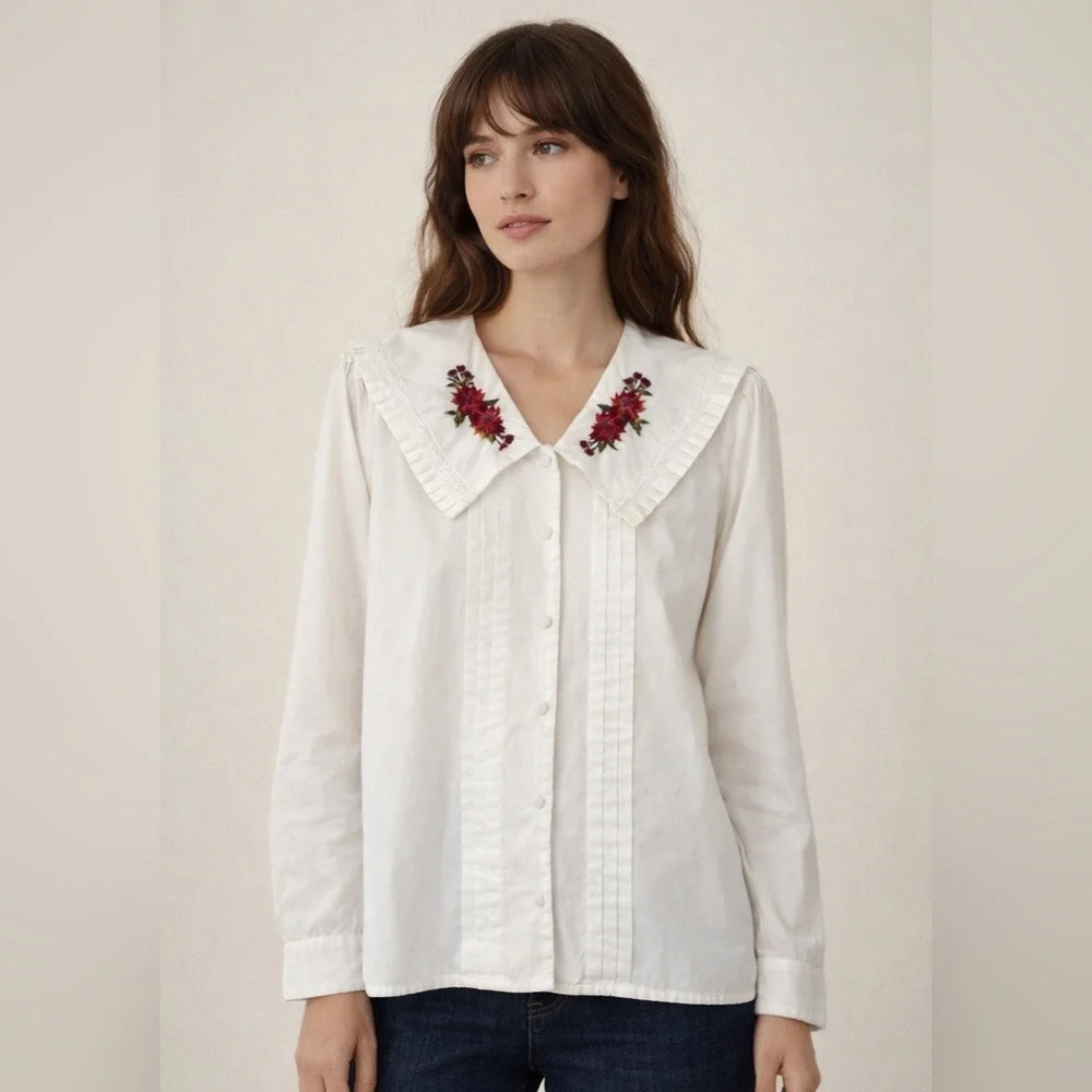 Vintage Victorian Blouse Embroidered Collar Button Front White Rose Red Size 8
